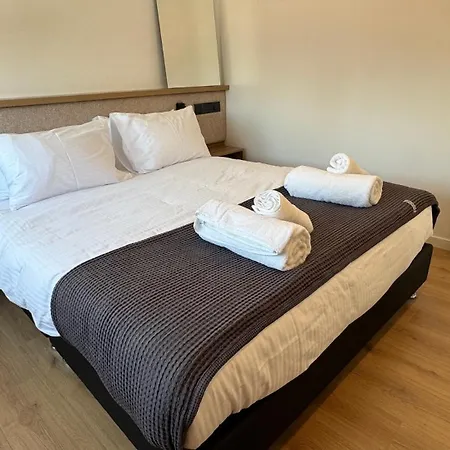 아파트 Cozy Luxury 1-bedroom In Nicosia's Heart *